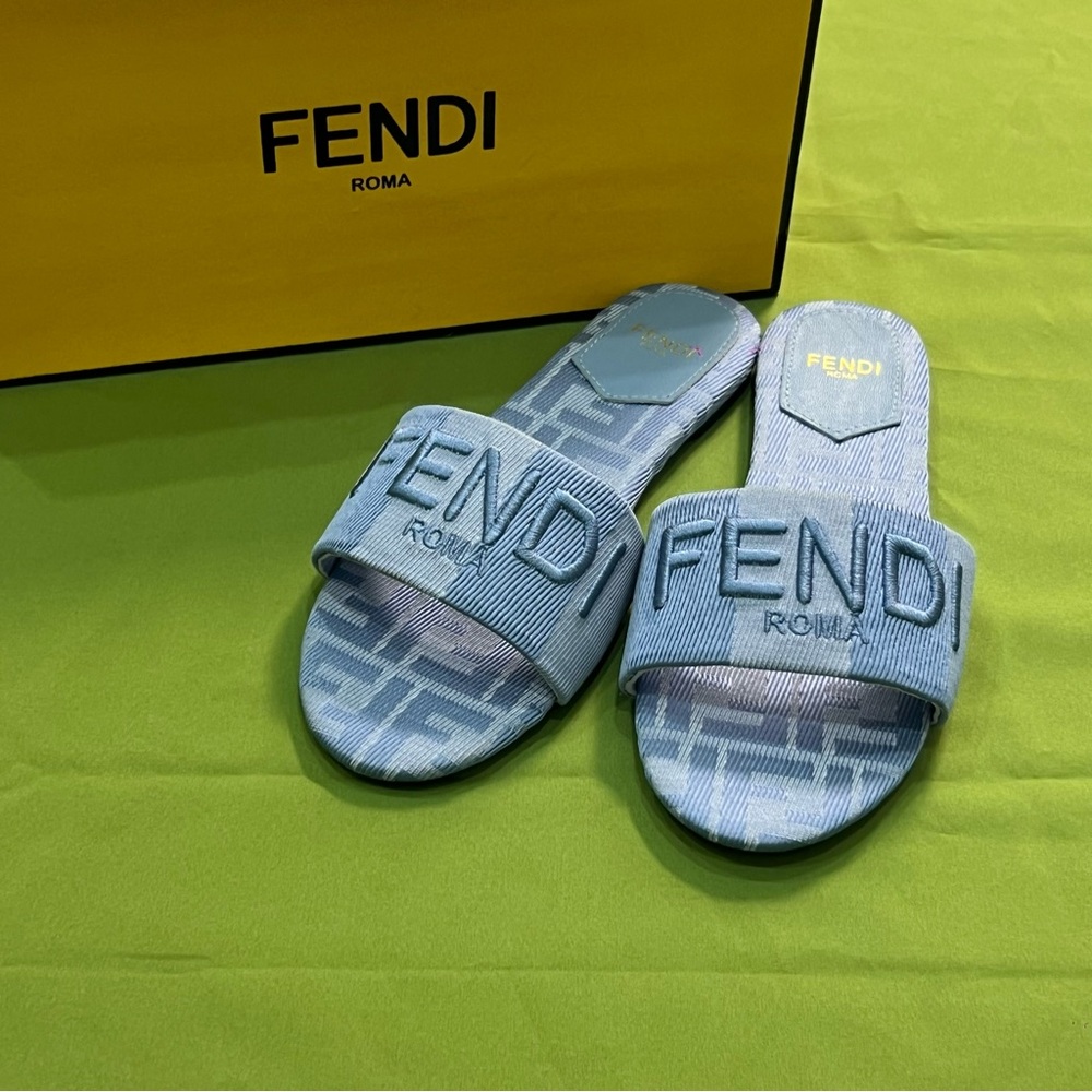 Fendi Women's Blue Authentic Sandals